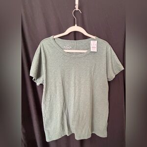 J. Crew Girlfriend Green Shirt New with Tags Women’s Large Casual Basic